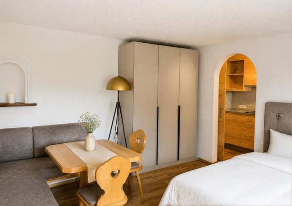 ULA_EASY STAY_Apartment 4_Wohnbereich_3.jpg